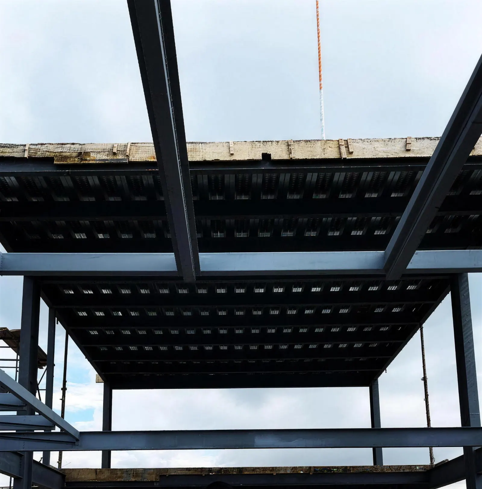 Montaje de estructuras metálicas