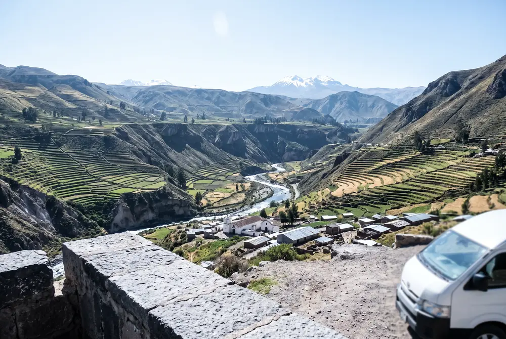 El valle y sus andenerías preincas — Cañón del Colca 2 días